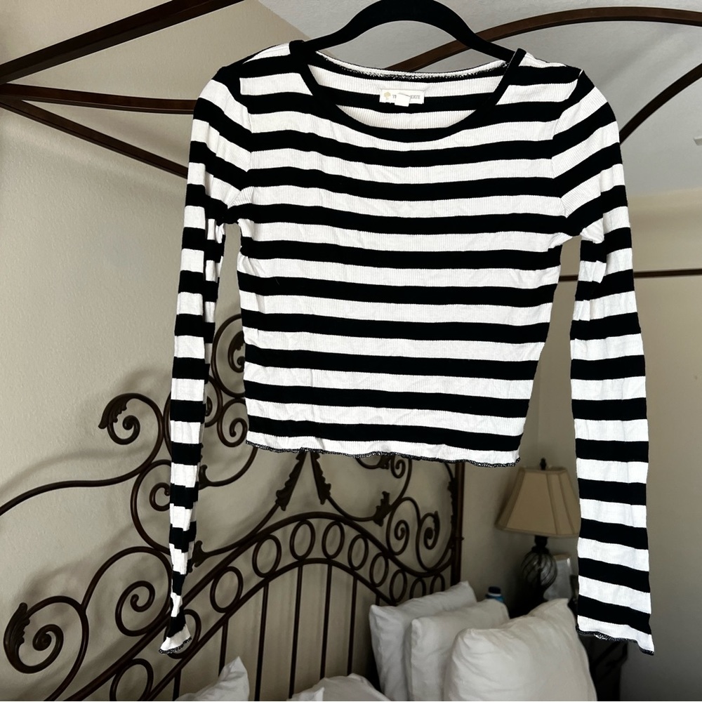 🍂 3/$15 Tucker + Tate Striped Long Sleeve Crop Top